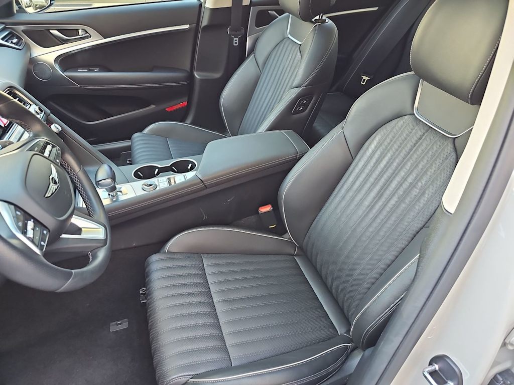 Thumbnail: 2026 Genesis G70 - 11