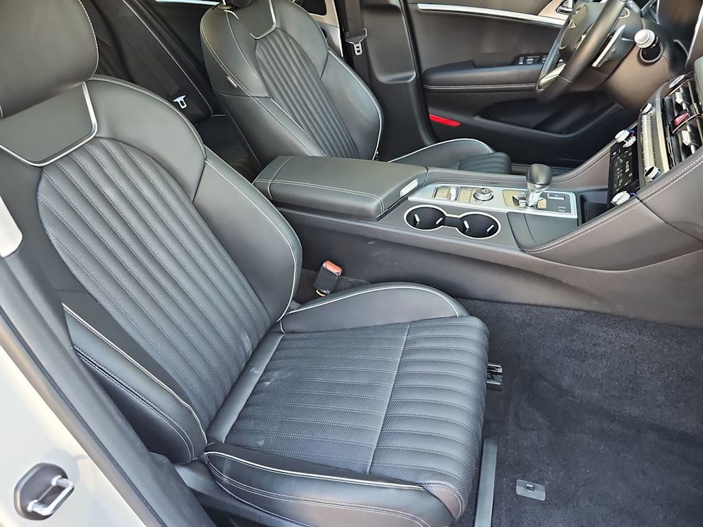 Thumbnail: 2026 Genesis G70 - 12