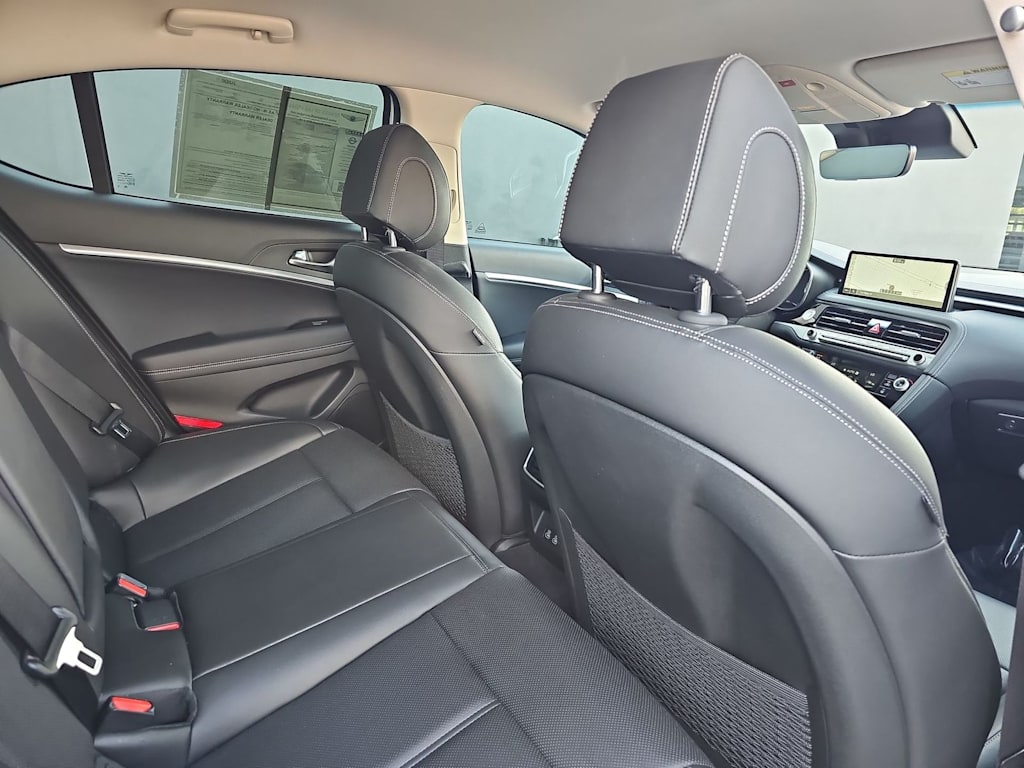 Thumbnail: 2026 Genesis G70 - 12