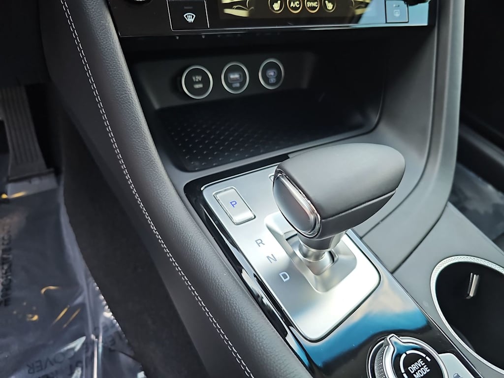 Thumbnail: 2026 Genesis G70 - 15
