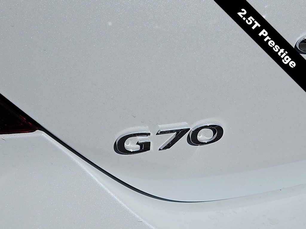 Thumbnail: 2026 Genesis G70 - 7