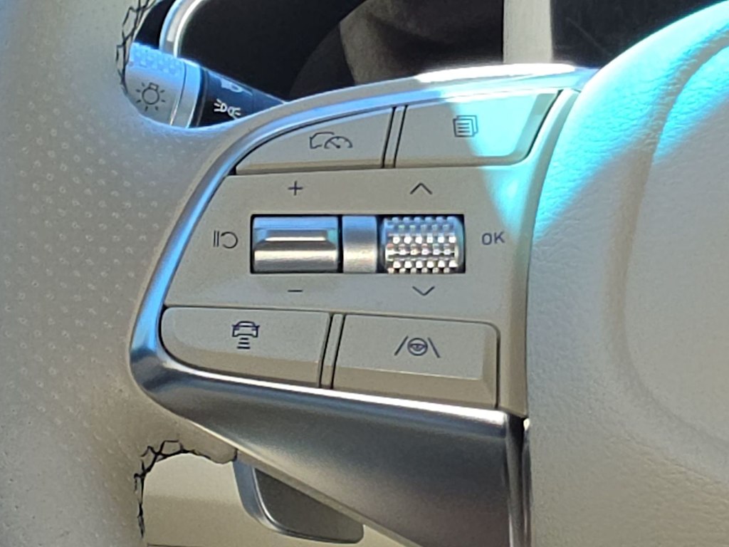 Thumbnail: 2026 Genesis G70 - 27