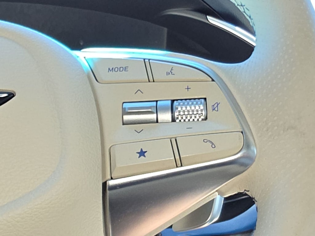 Thumbnail: 2026 Genesis G70 - 28
