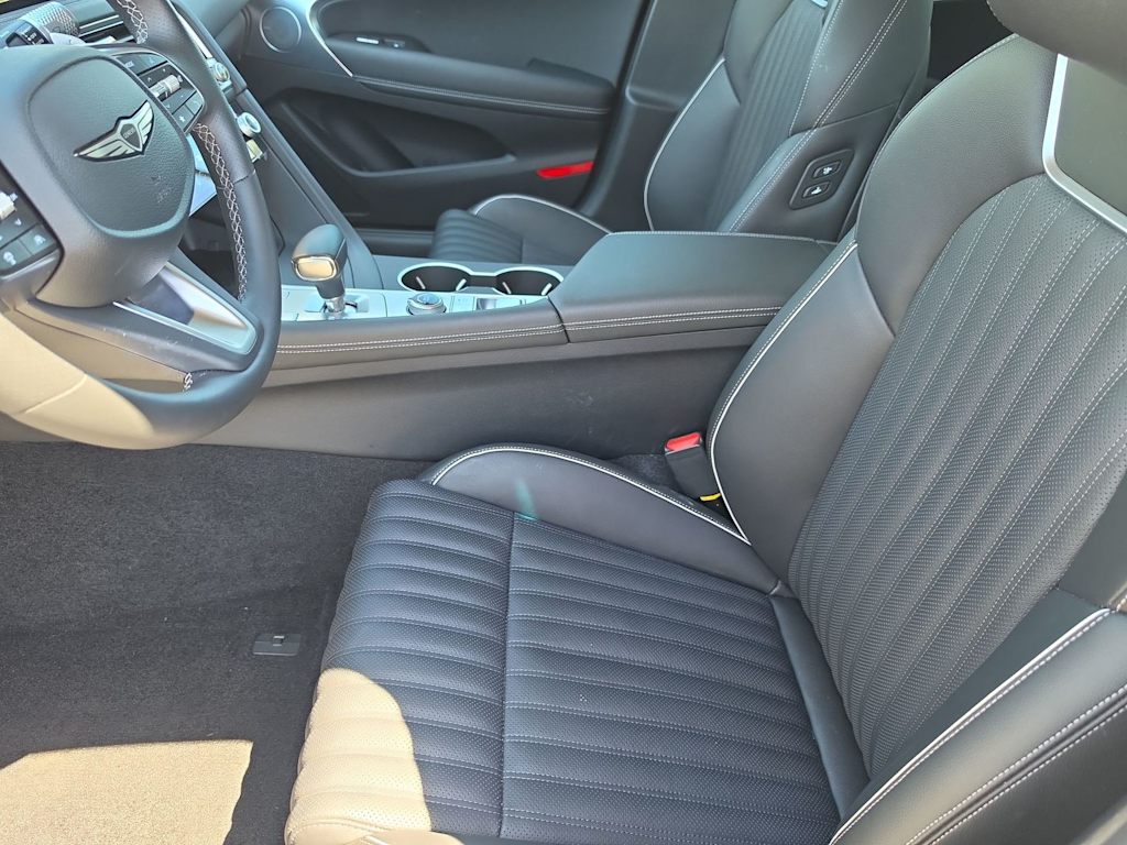 Thumbnail: 2026 Genesis G70 - 11