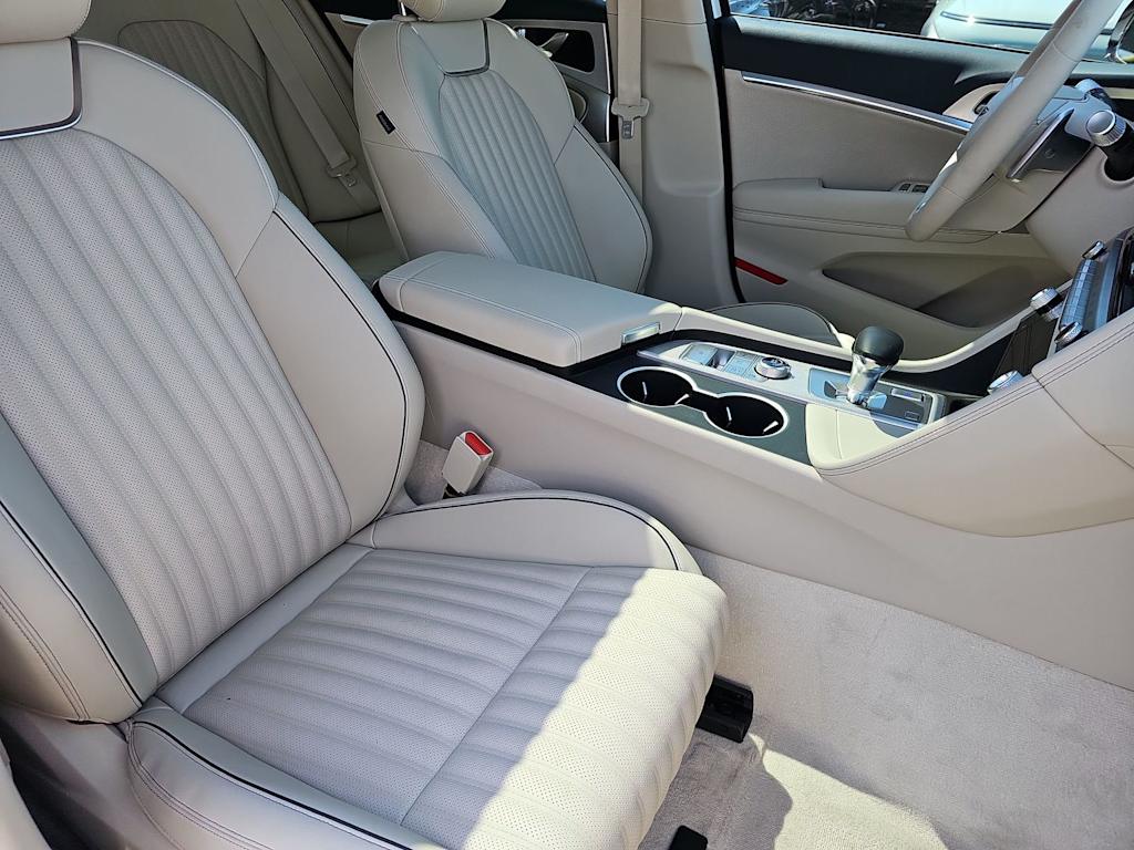 Thumbnail: 2026 Genesis G70 - 10
