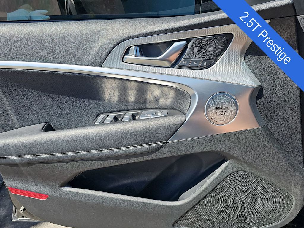 Thumbnail: 2026 Genesis G70 - 27