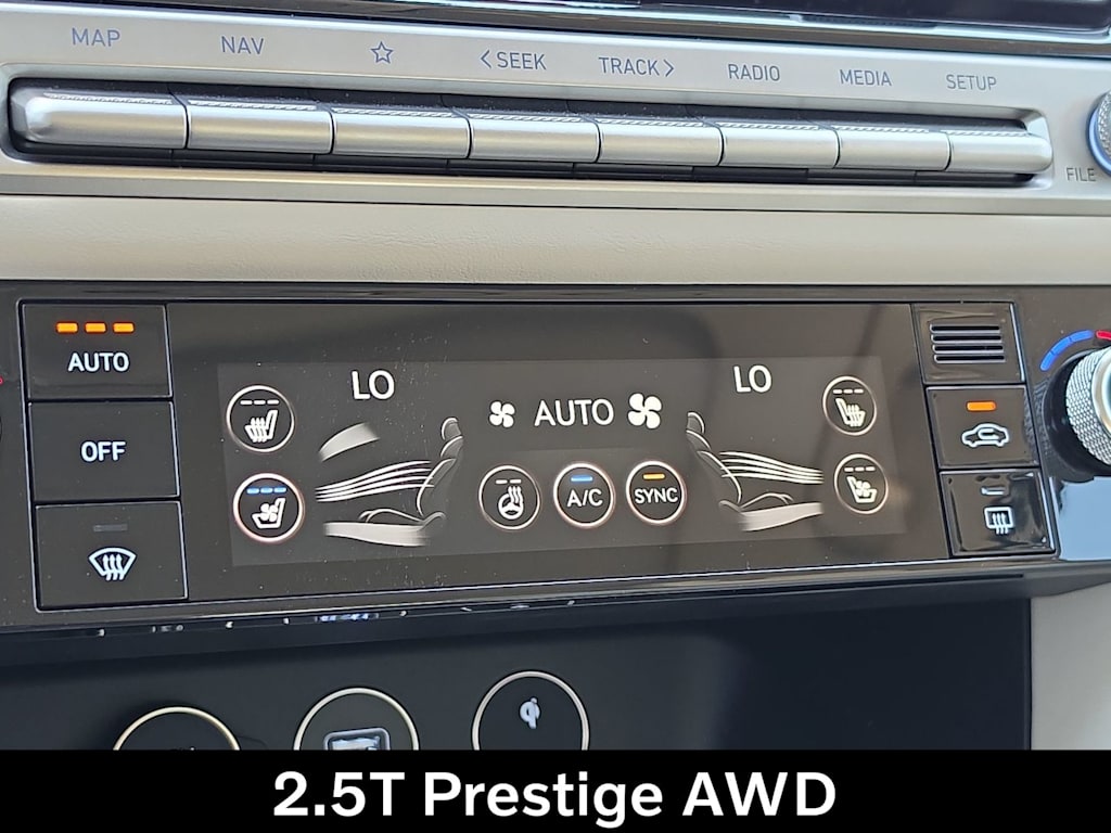 Thumbnail: 2026 Genesis G70 - 30