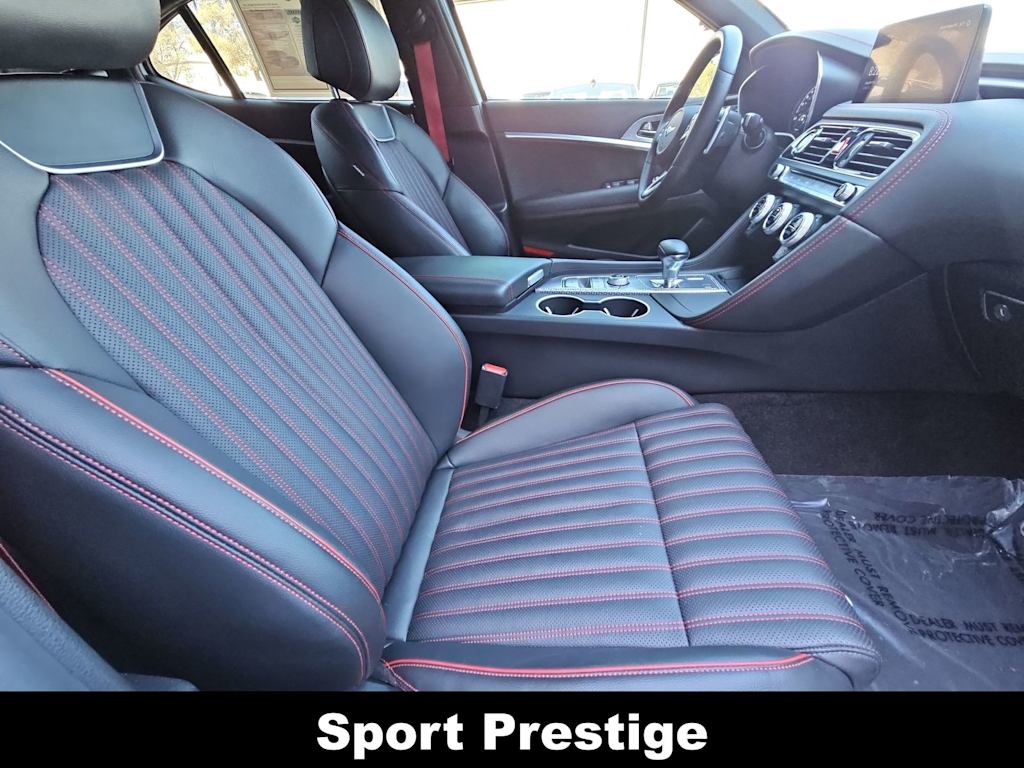 Thumbnail: 2023 Genesis G70 - 12
