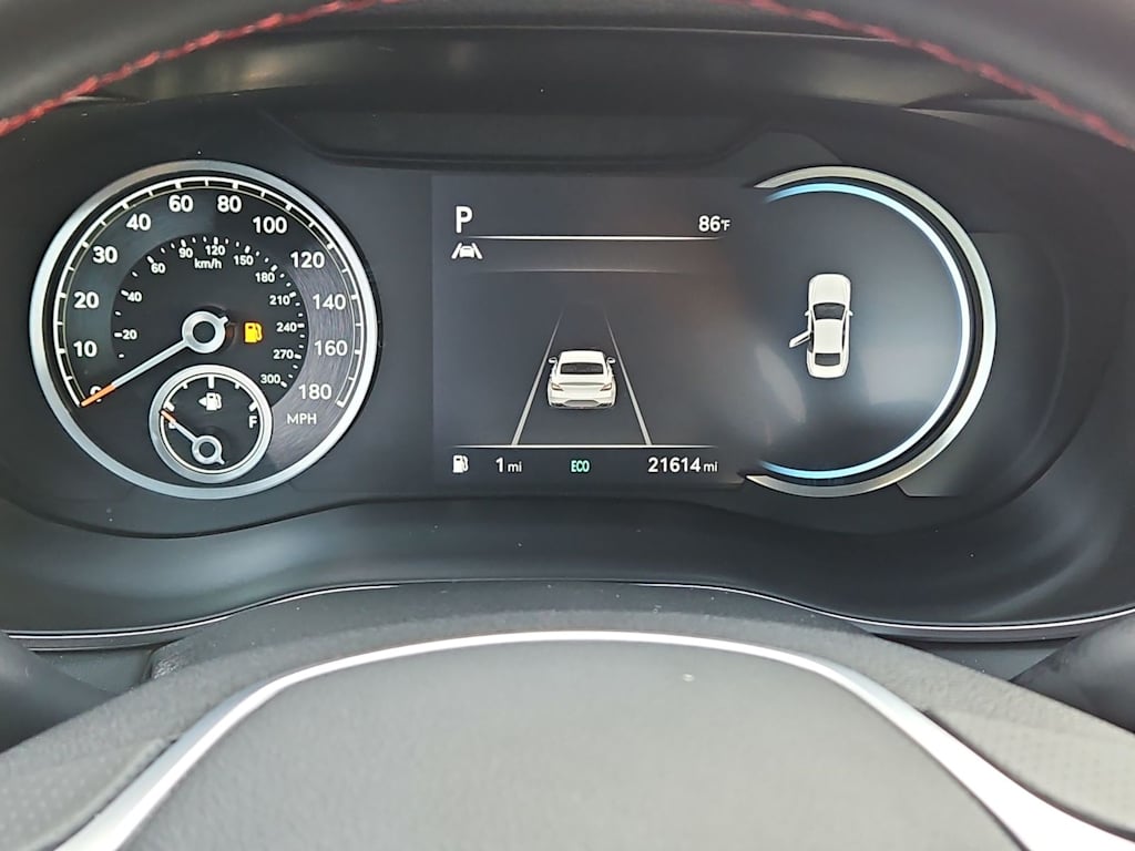 Thumbnail: 2023 Genesis G70 - 16