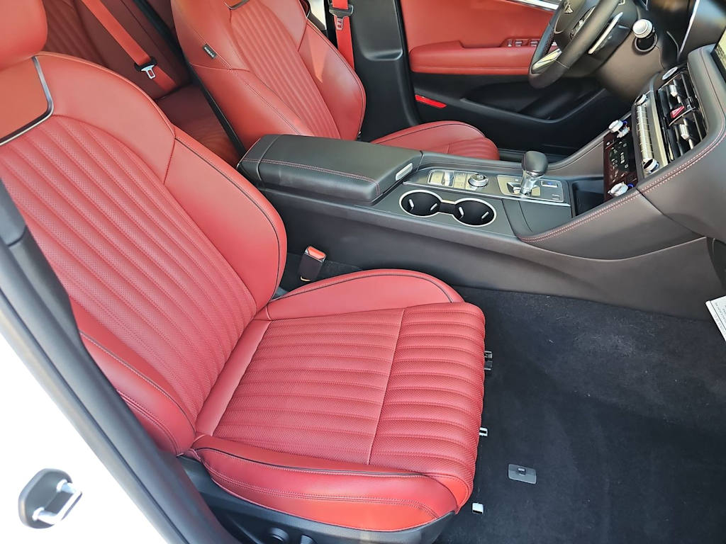 Thumbnail: 2026 Genesis G70 - 12