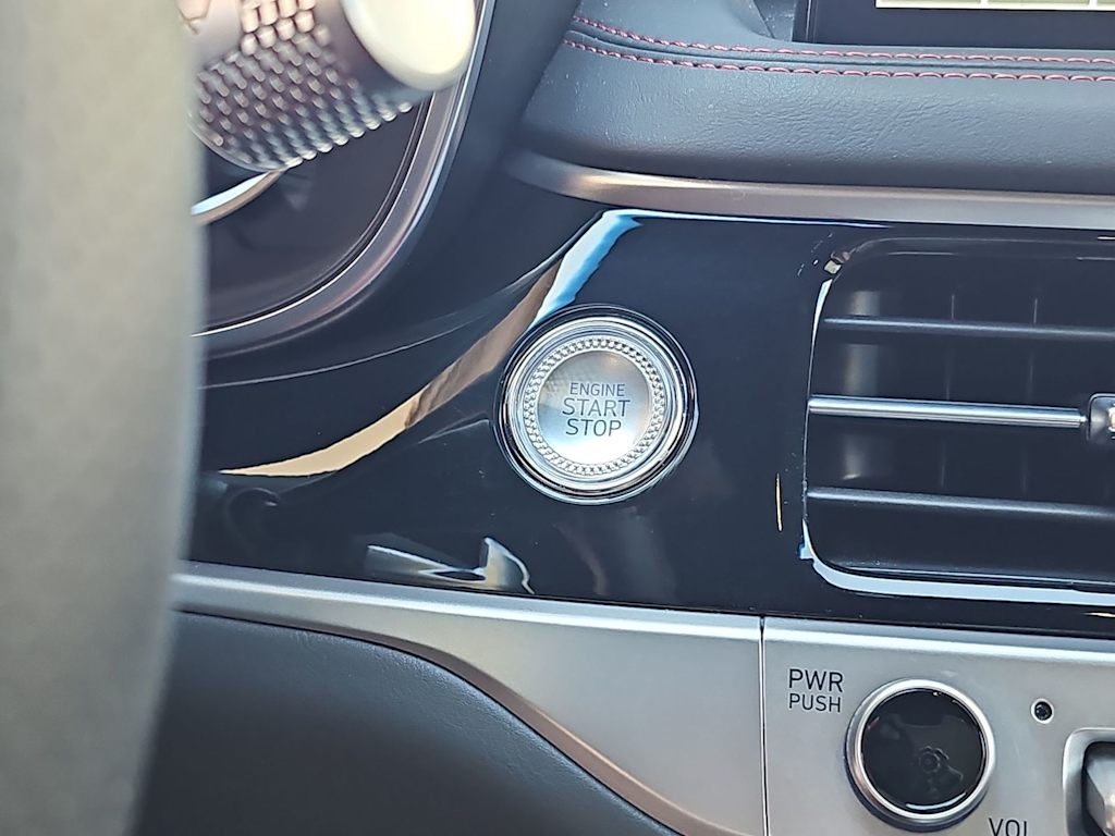 Thumbnail: 2026 Genesis G70 - 24