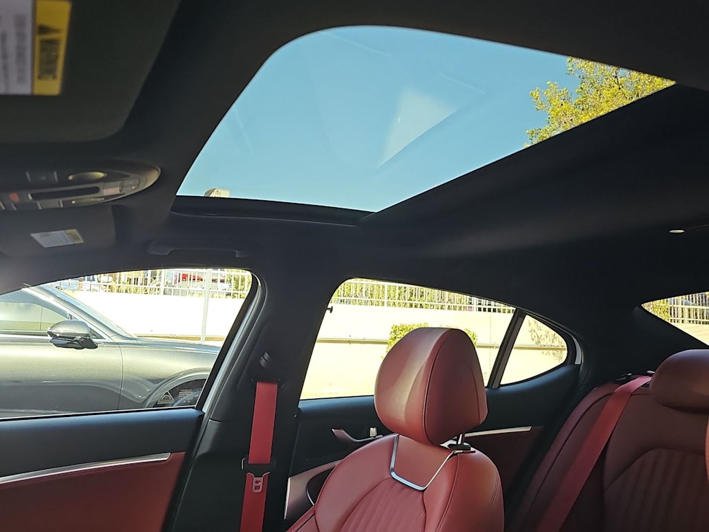 Thumbnail: 2026 Genesis G70 - 28