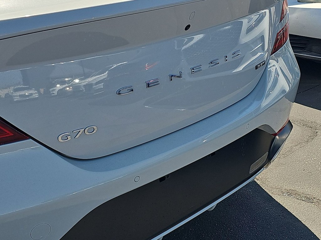 Thumbnail: 2026 Genesis G70 - 21