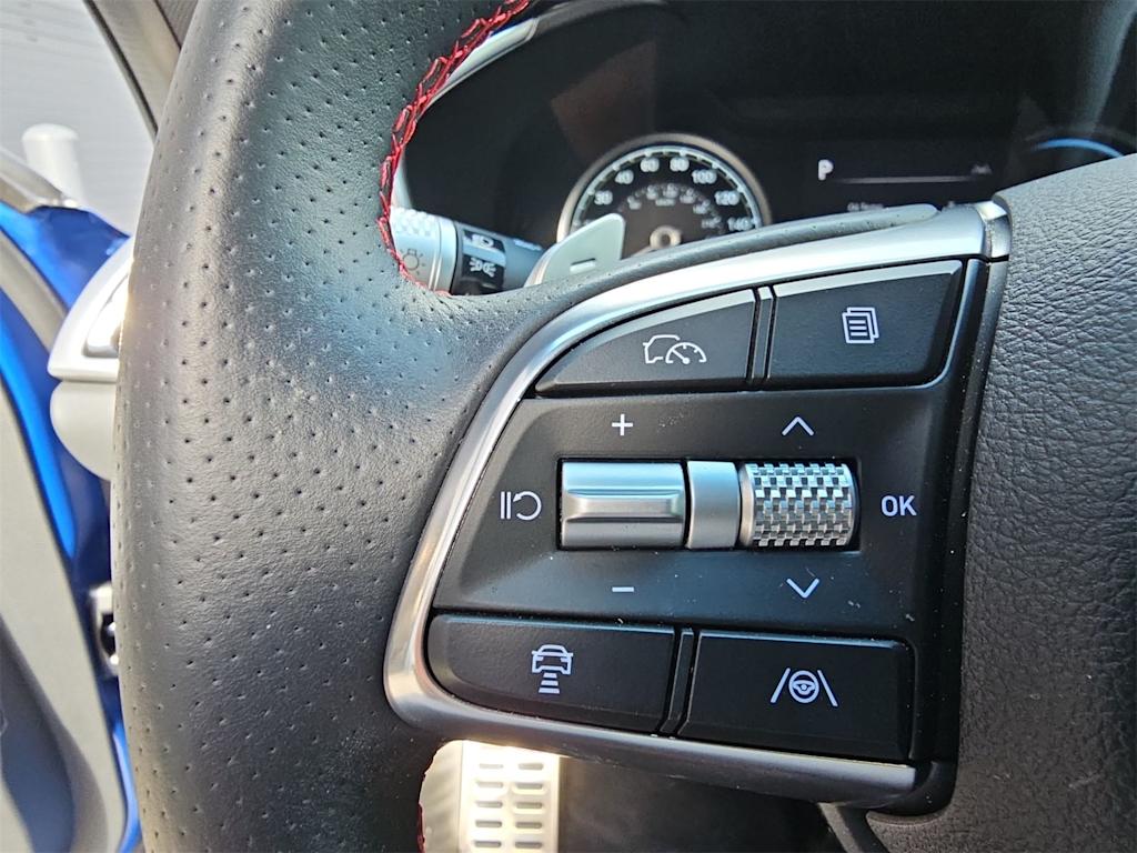 Thumbnail: 2025 Genesis G70 - 28