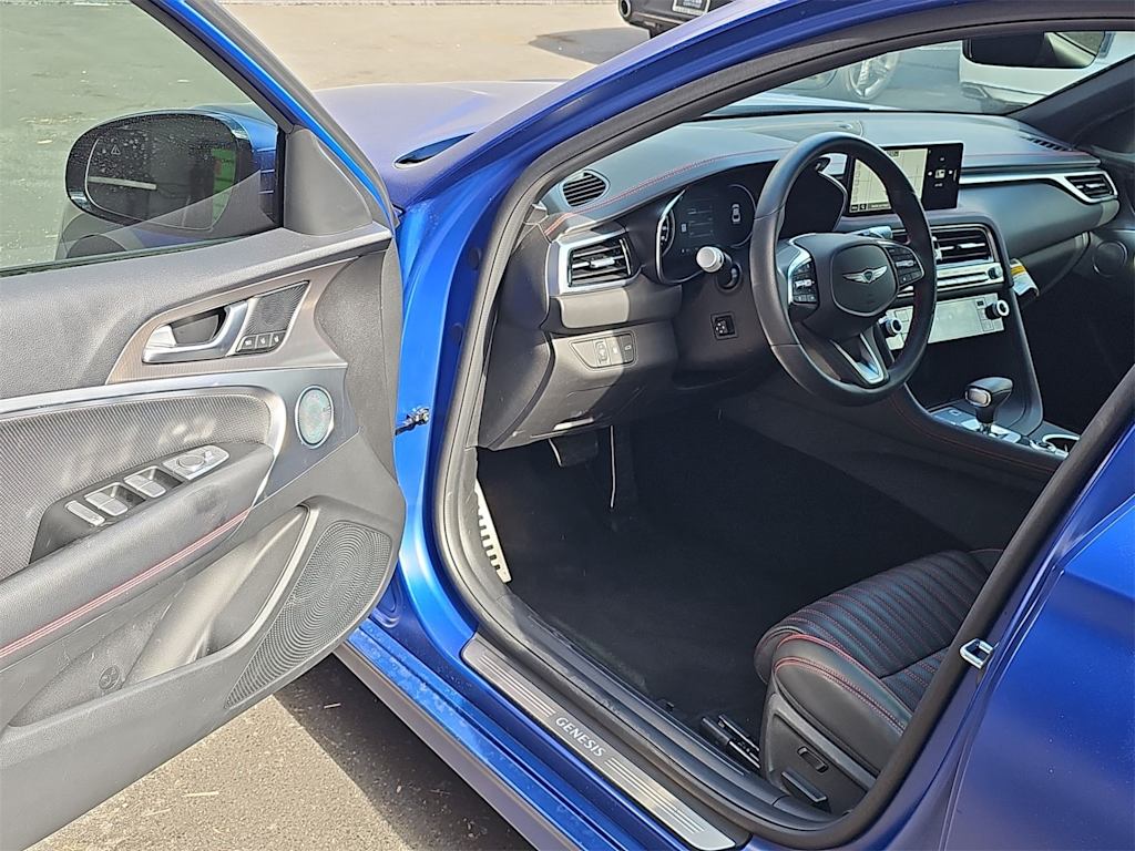 Thumbnail: 2025 Genesis G70 - 2