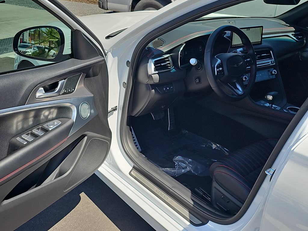 Thumbnail: 2025 Genesis G70 - 2