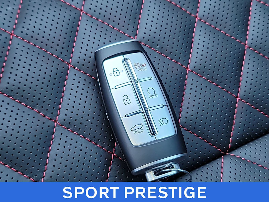 Thumbnail: 2023 Genesis G70 - 16