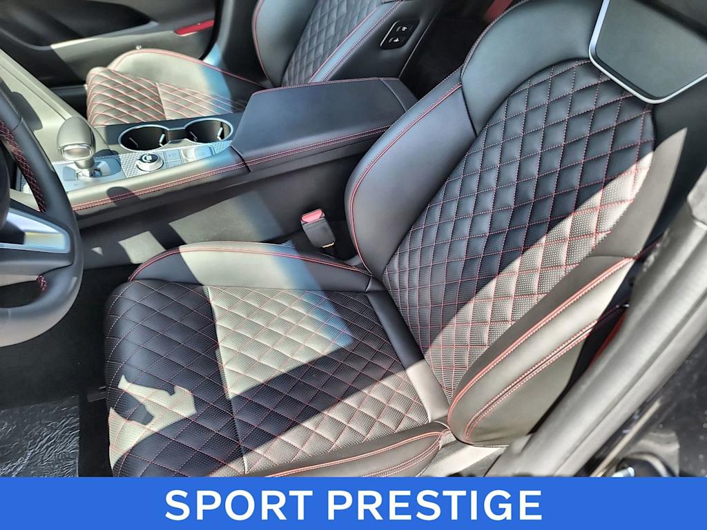 Thumbnail: 2023 Genesis G70 - 11