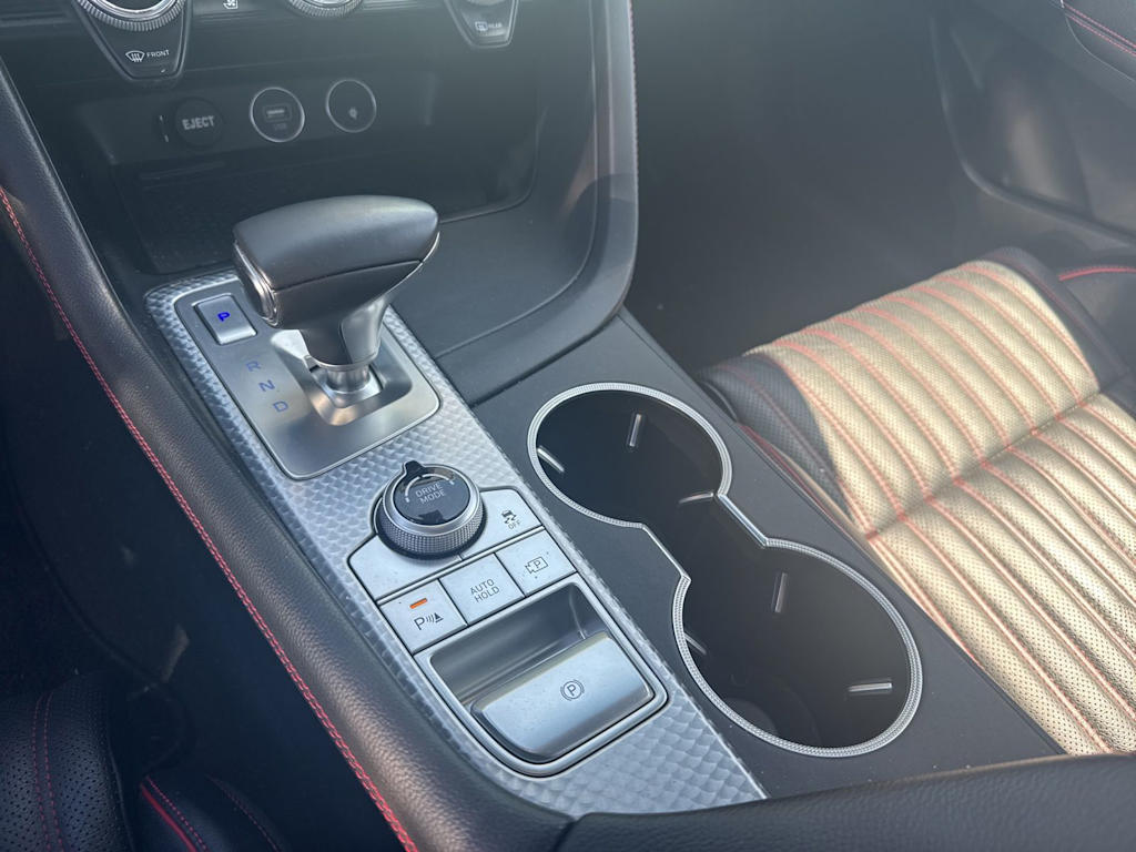 Thumbnail: 2022 Genesis G70 - 9