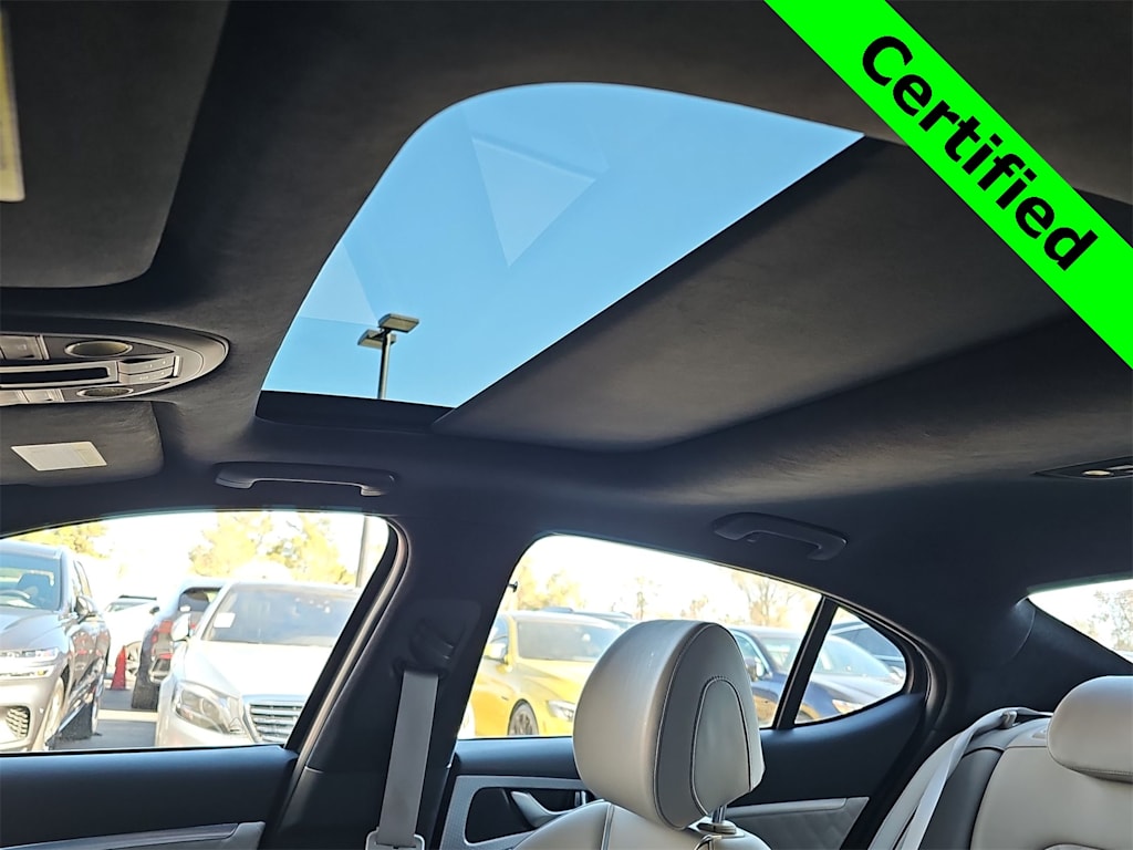 Thumbnail: 2023 Genesis G70 - 29