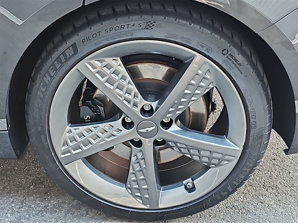 Thumbnail: 2023 Genesis G80 - 6