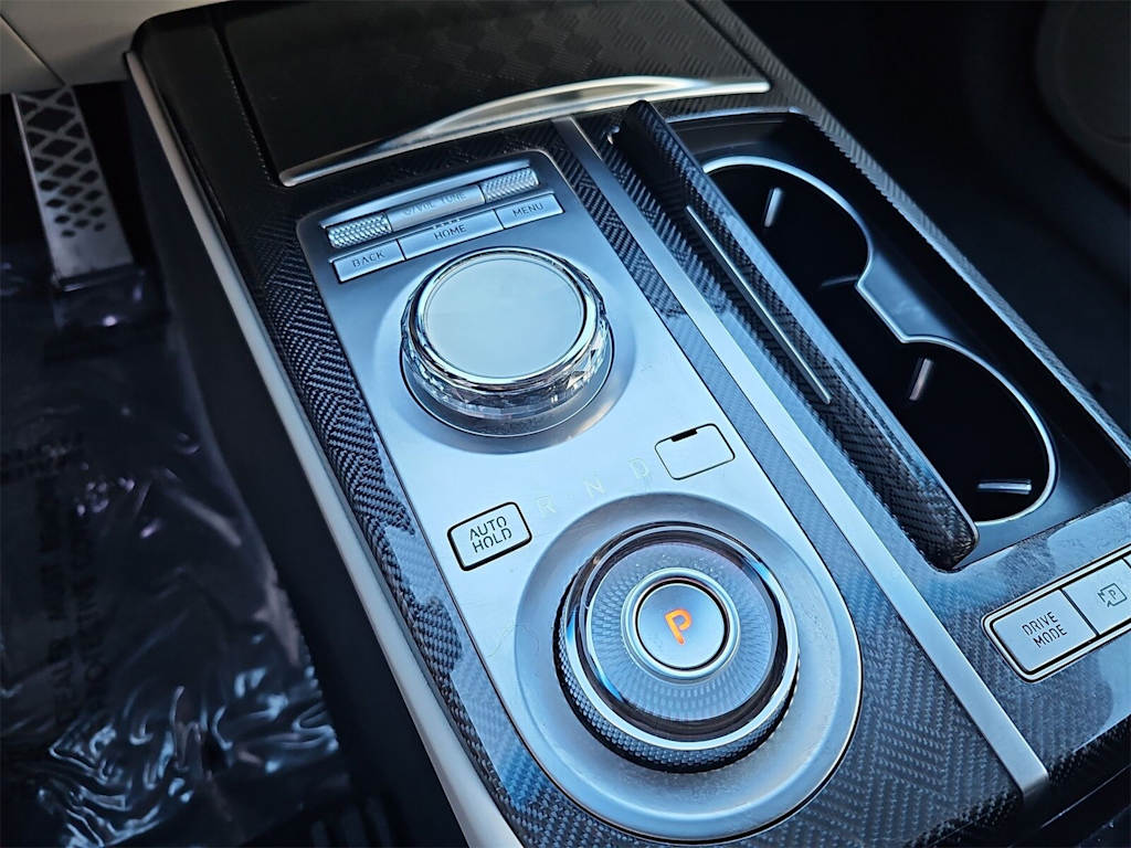 Thumbnail: 2023 Genesis G80 - 14