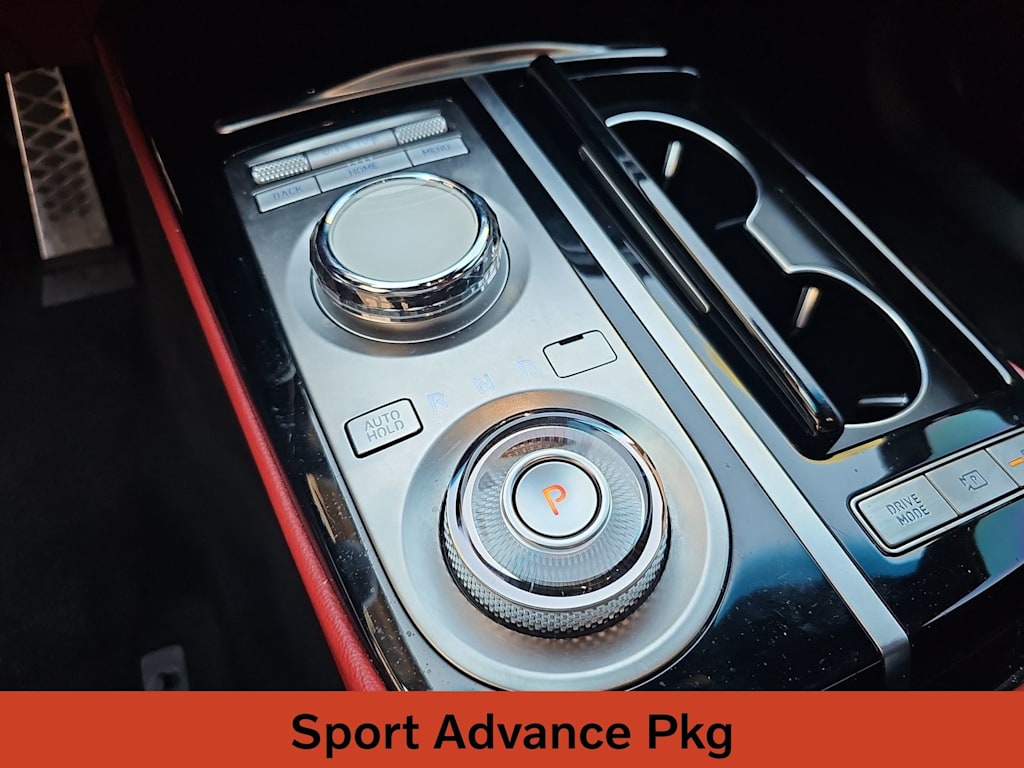 Thumbnail: 2024 Genesis G80 - 13