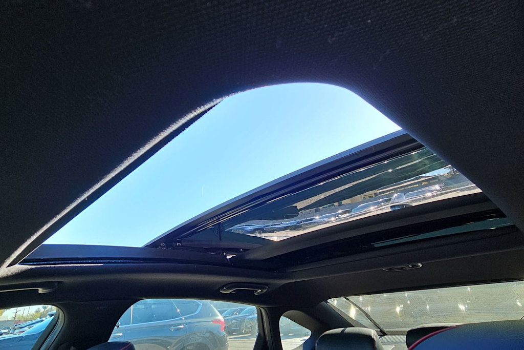 Thumbnail: 2024 Genesis G80 - 32