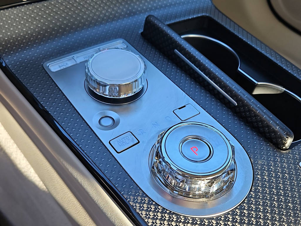 Thumbnail: 2026 Genesis G80 - 24