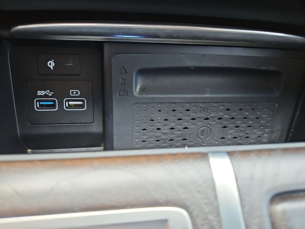Thumbnail: 2021 Genesis GV80 - 30