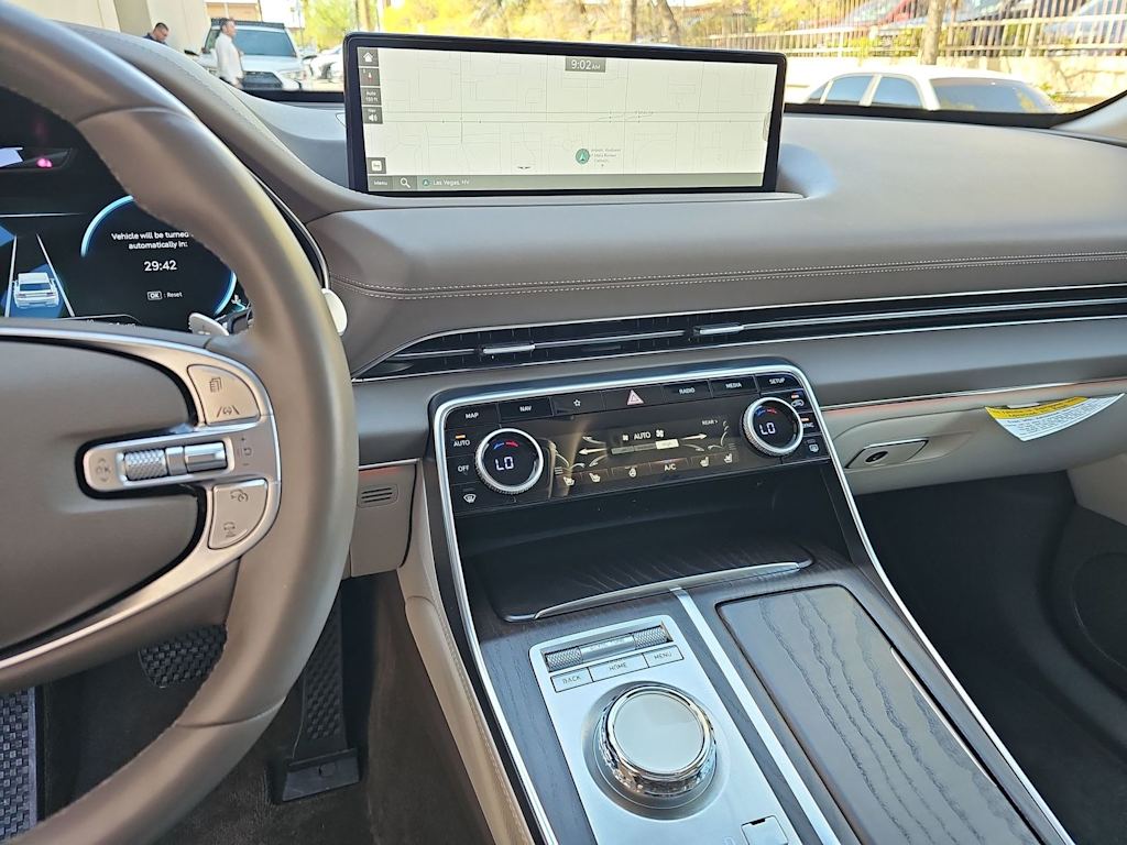 Thumbnail: 2023 Genesis GV80 - 14
