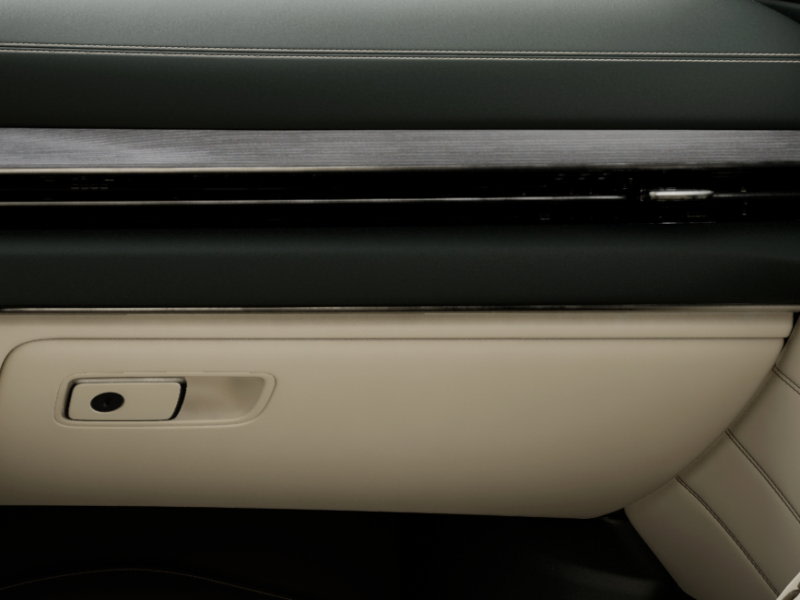 Thumbnail: 2026 Genesis GV80 - 25
