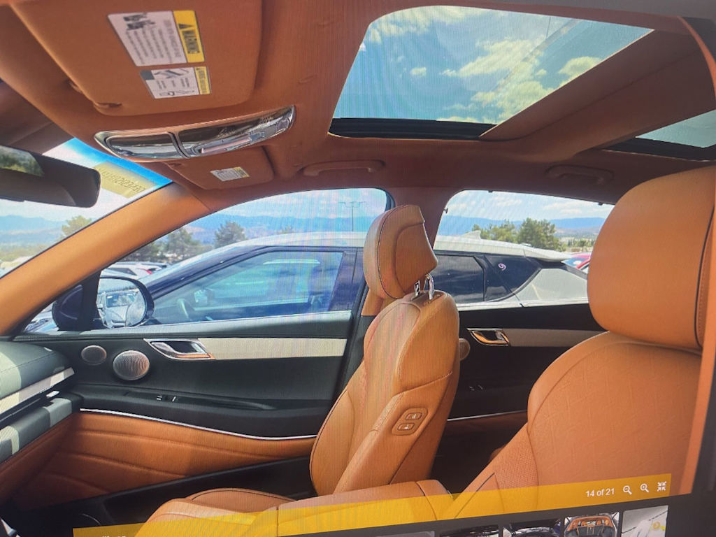 Thumbnail: 2025 Genesis GV80 - 14