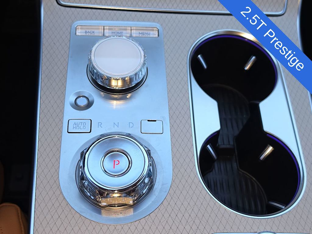 Thumbnail: 2025 Genesis GV80 - 15