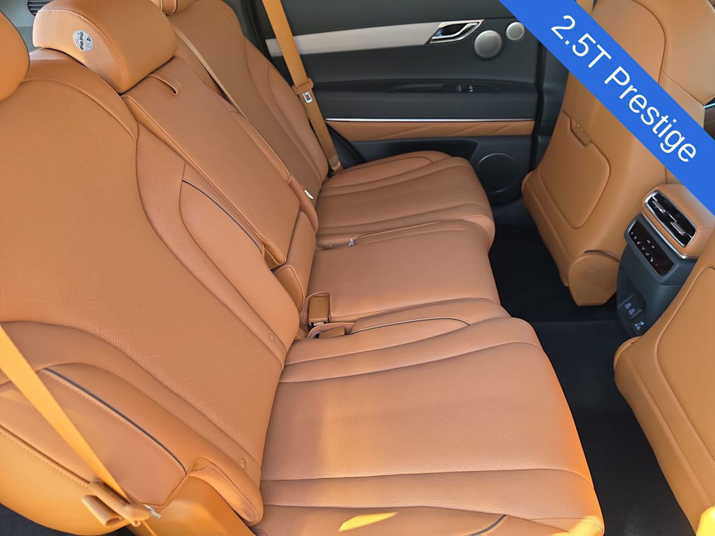 Thumbnail: 2025 Genesis GV80 - 12