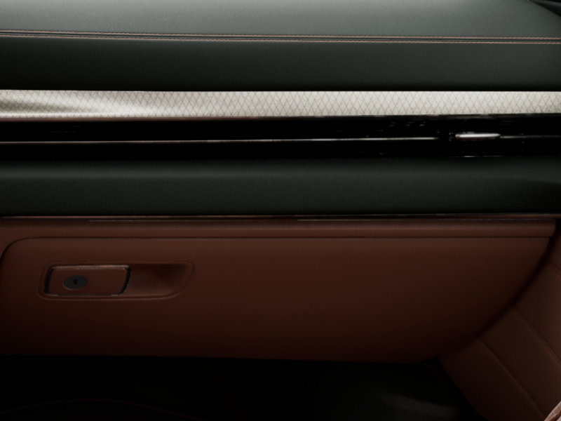 Thumbnail: 2026 Genesis GV80 - 25