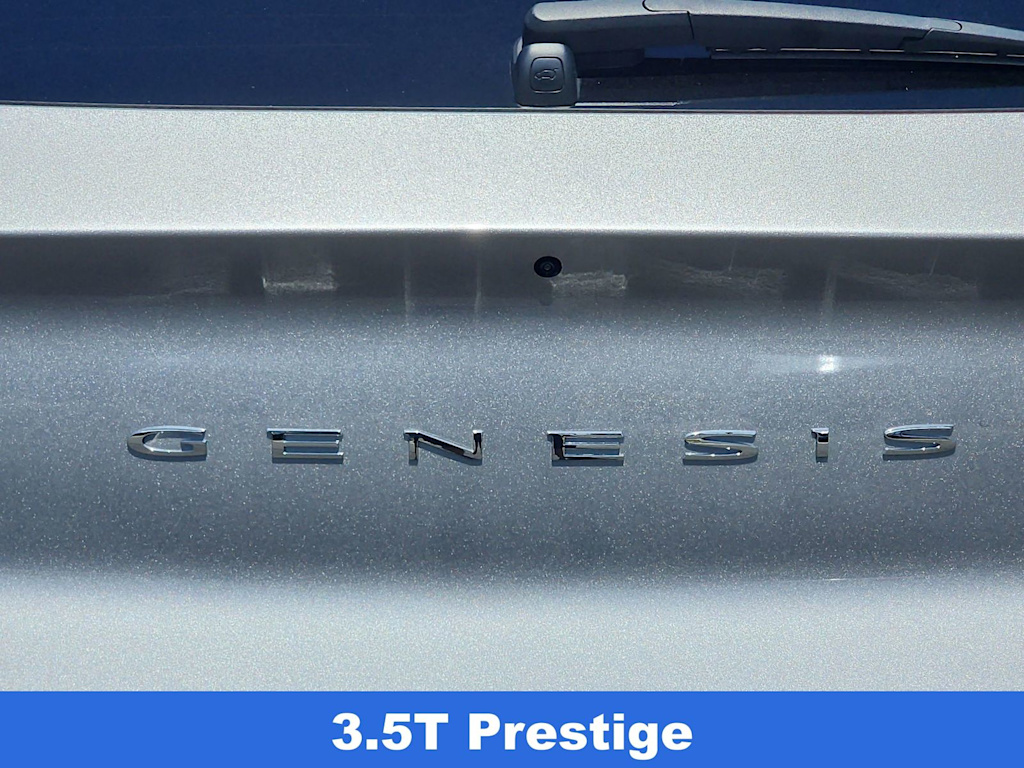 Thumbnail: 2023 Genesis GV80 - 20