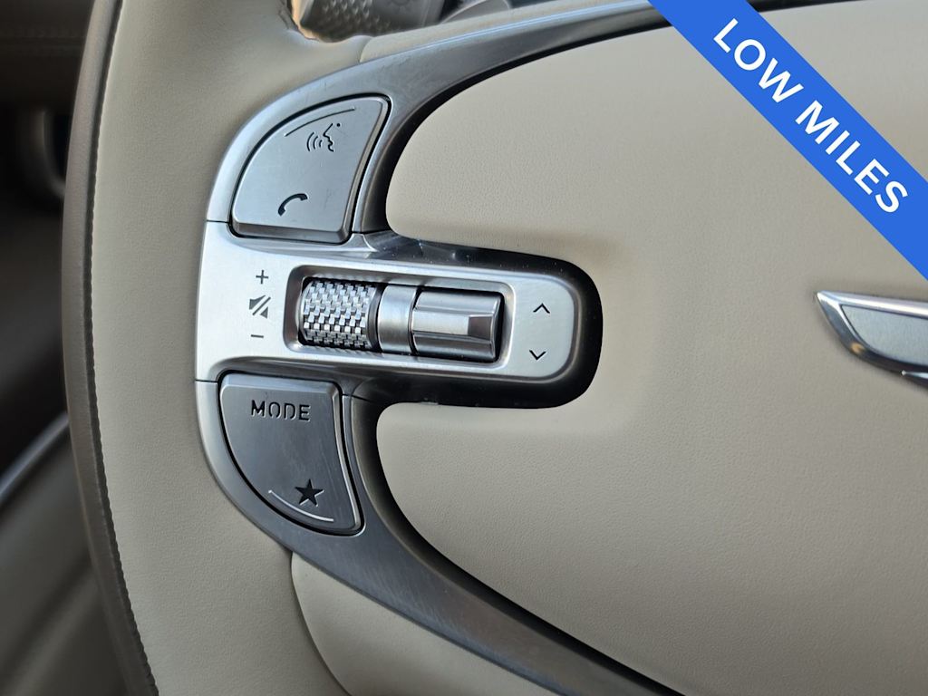 Thumbnail: 2023 Genesis GV80 - 29