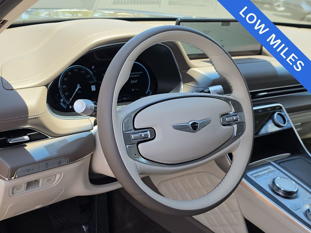 Thumbnail: 2023 Genesis GV80 - 2