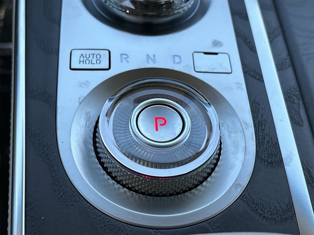 Thumbnail: 2024 Genesis GV80 - 27