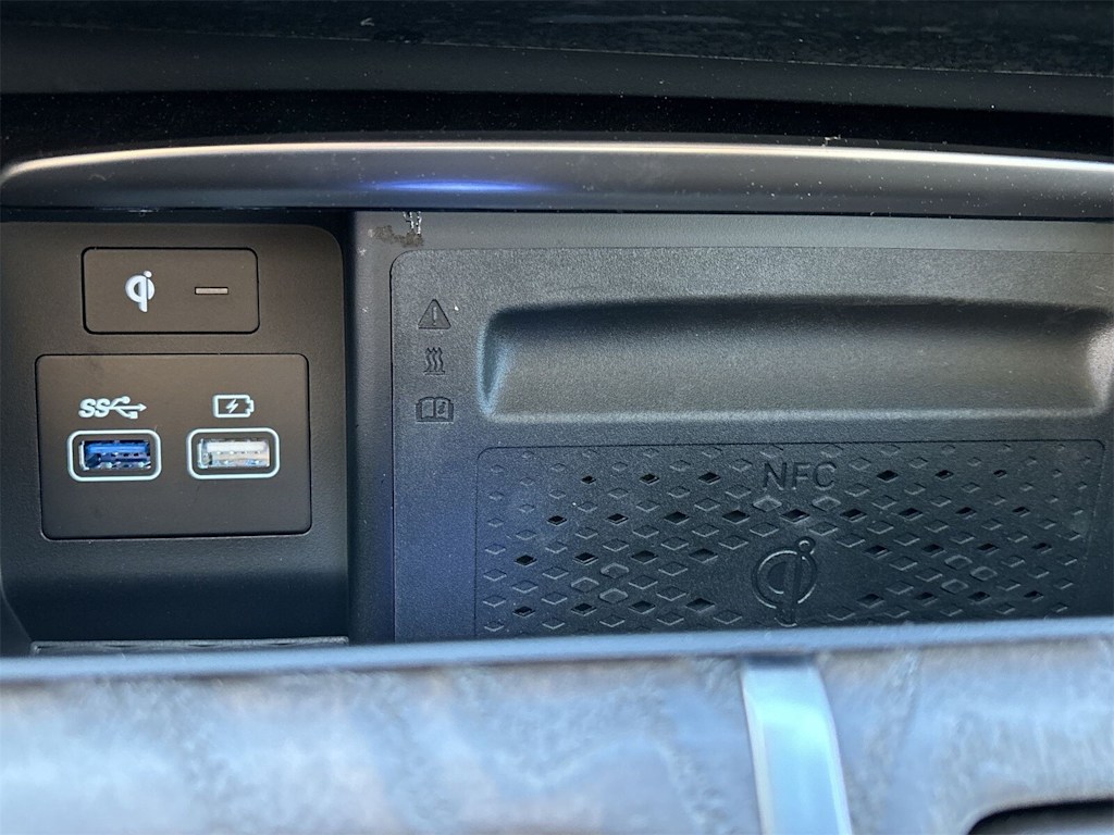 Thumbnail: 2024 Genesis GV80 - 30