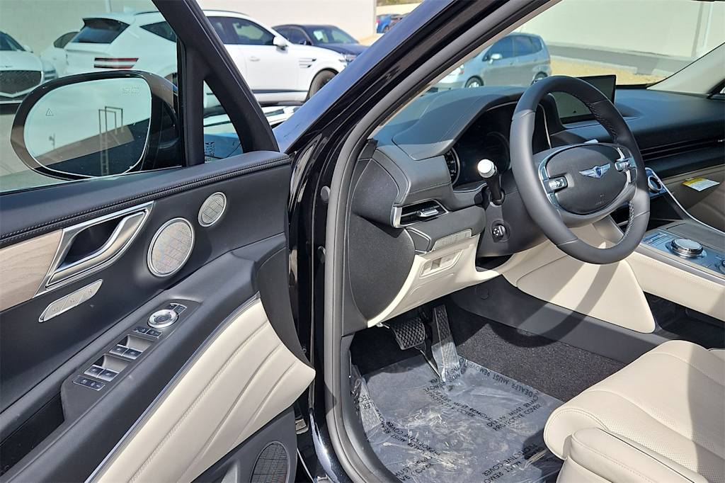 Thumbnail: 2024 Genesis GV80 - 2