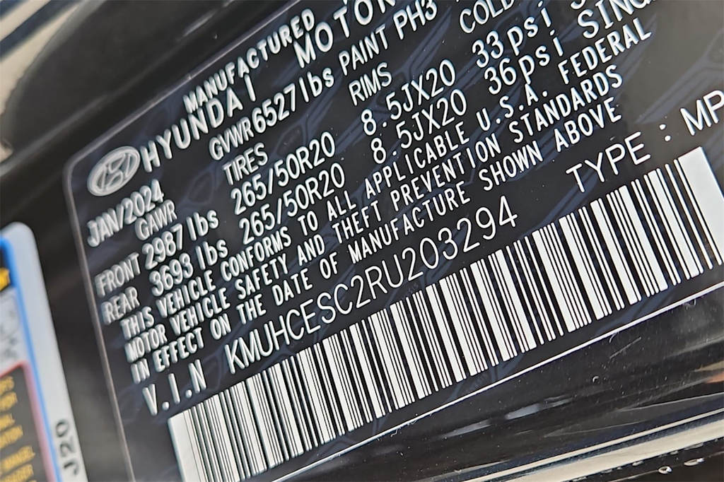 Thumbnail: 2024 Genesis GV80 - 17