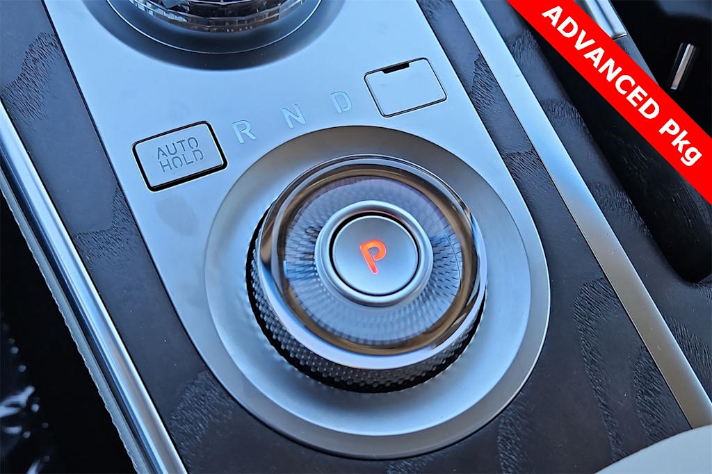 Thumbnail: 2024 Genesis GV80 - 28