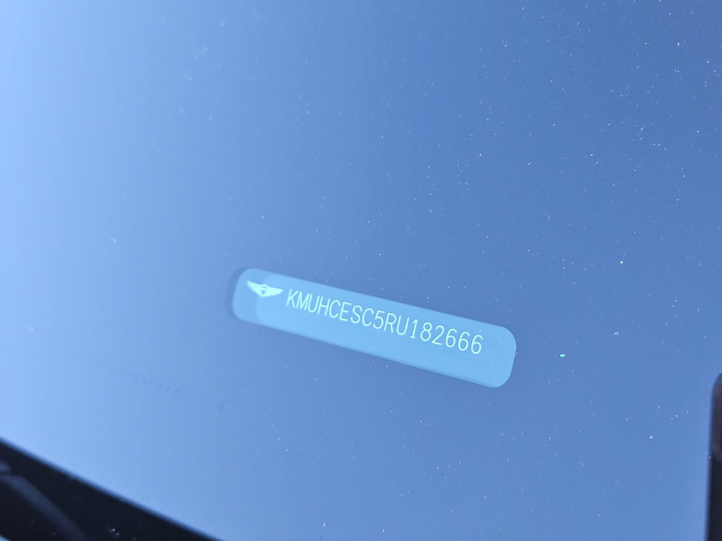 Thumbnail: 2024 Genesis GV80 - 16