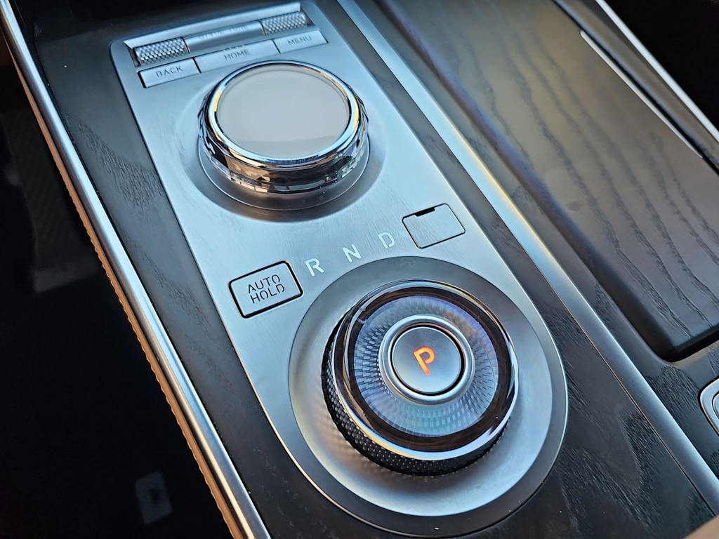 Thumbnail: 2023 Genesis GV80 - 24