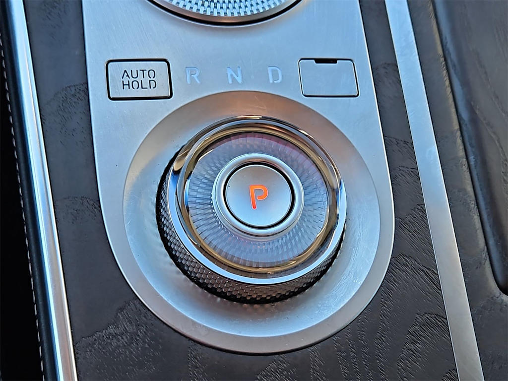 Thumbnail: 2021 Genesis GV80 - 26