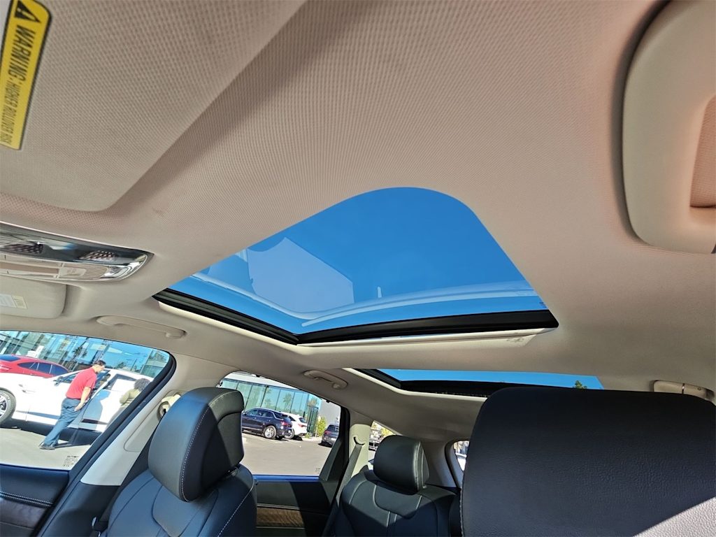 Thumbnail: 2021 Genesis GV80 - 29