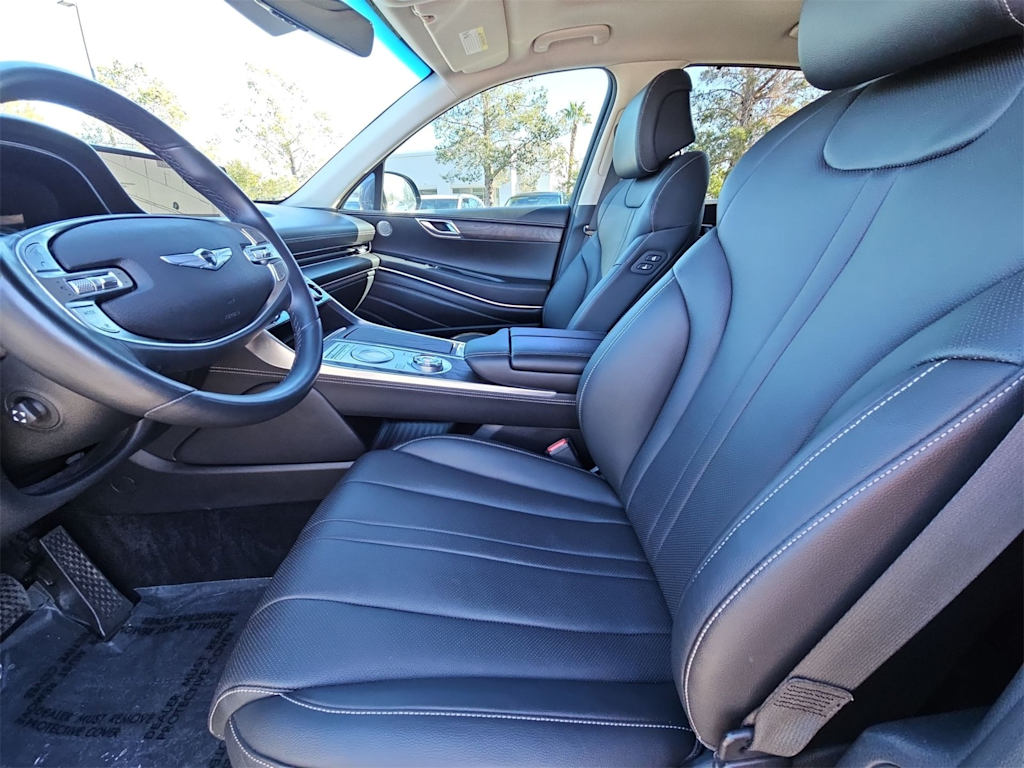 Thumbnail: 2021 Genesis GV80 - 12