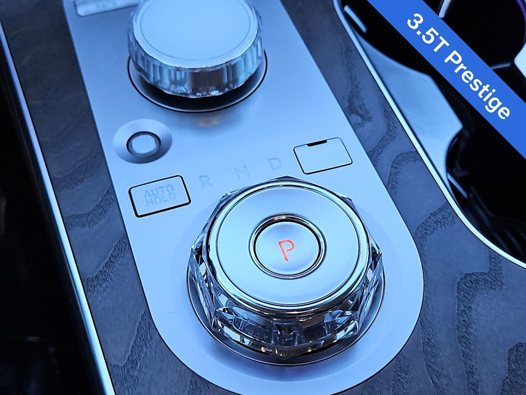 Thumbnail: 2025 Genesis GV80 - 25